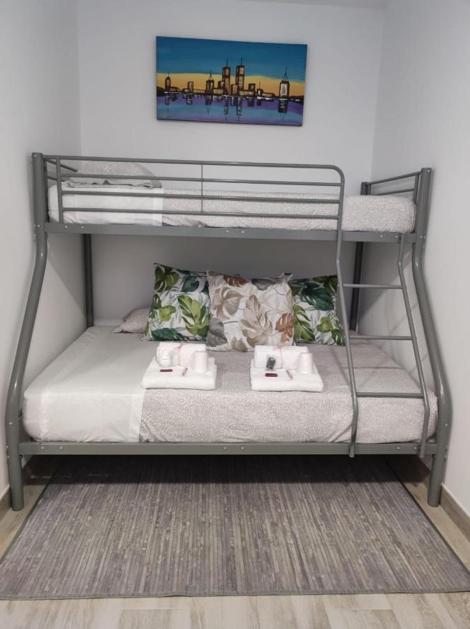 Casa Piramide 4 Wifi - Parking Y Terraza Privada Villa อิคอดเดลอสวินอส ภายนอก รูปภาพ
