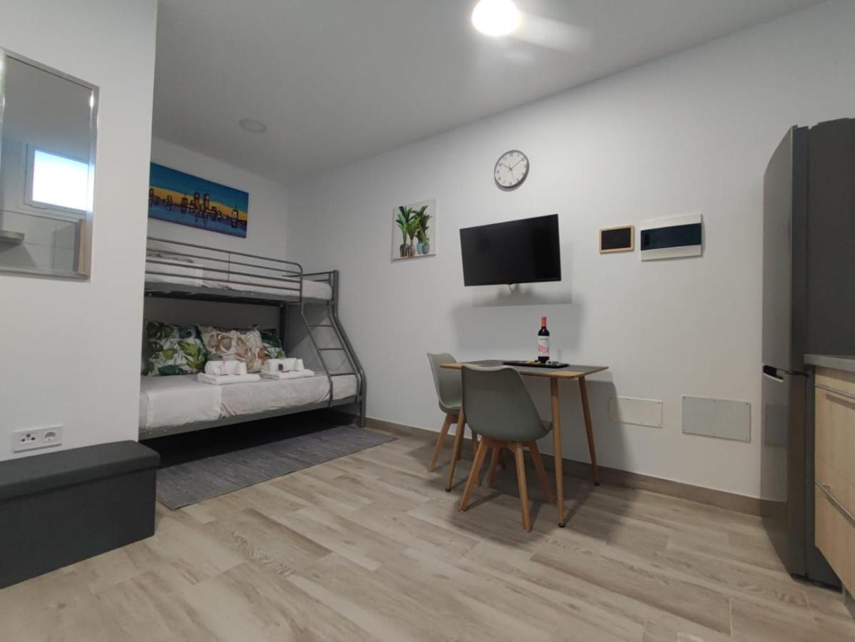 Casa Piramide 4 Wifi - Parking Y Terraza Privada Villa อิคอดเดลอสวินอส ภายนอก รูปภาพ